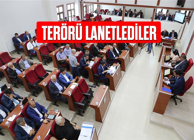 Büyükşehir Meclisi terörü lanetledi