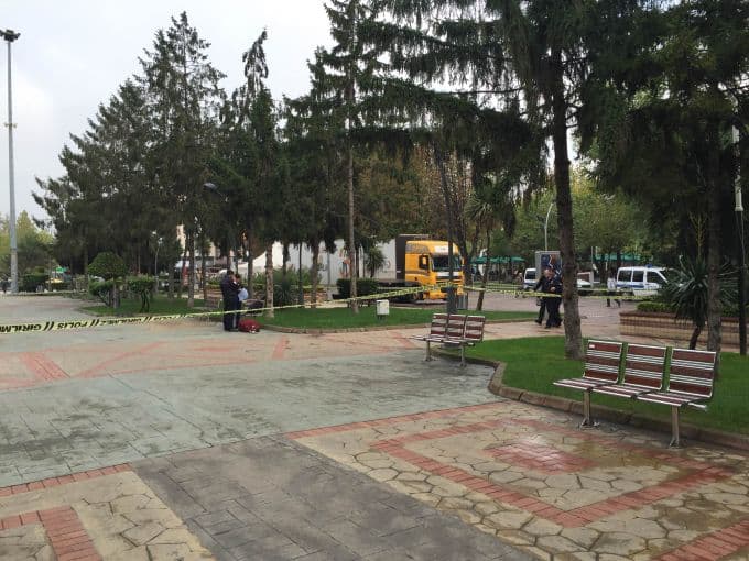 Afganistanlı öğrenci polisi alarma geçirdi