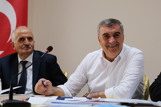 Zeki Toçoğlu Kaynarca'da muhtarlarla bir araya geldi