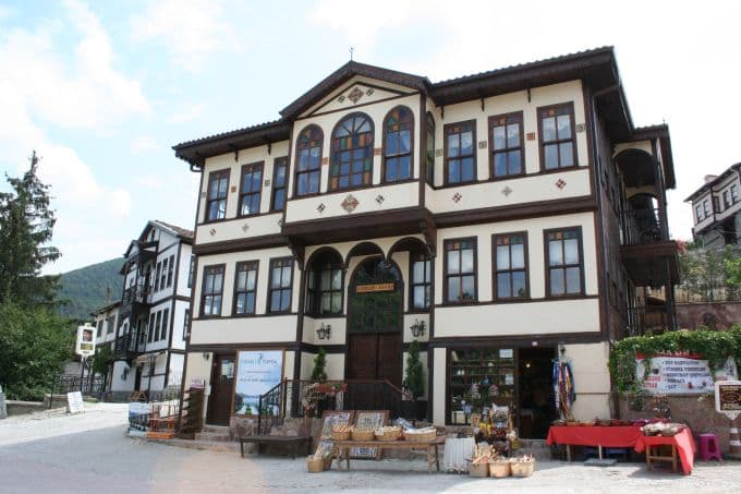 Yolu bile bilinmiyordu, şimdi turizmin gözdesi oldu
