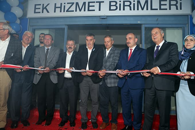 Adapazarı Belediyesi ek hizmet binası hizmete açıldı