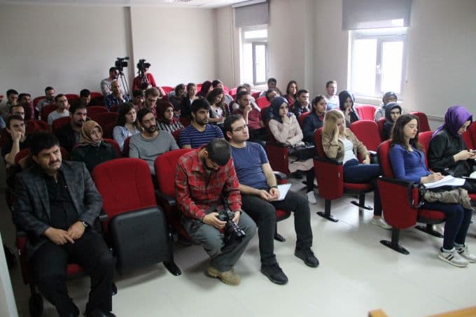 SAÜ'lü öğretim üyesinden IŞİD açıklaması