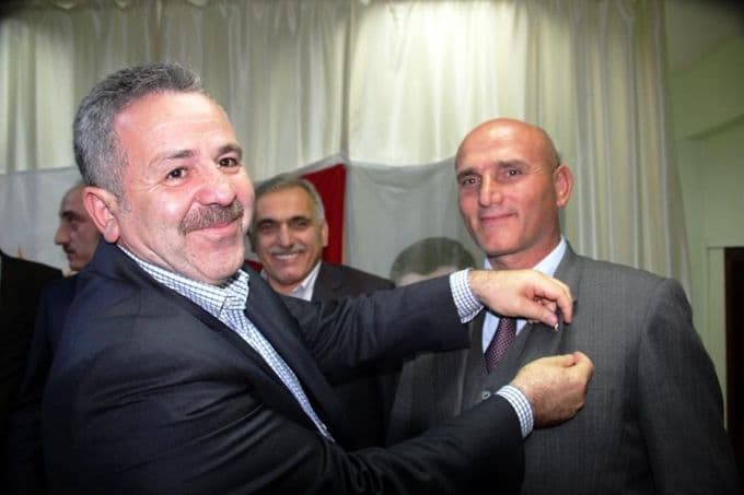 MHP Eski İlçe Başkanı, AK Parti'ye katıldı