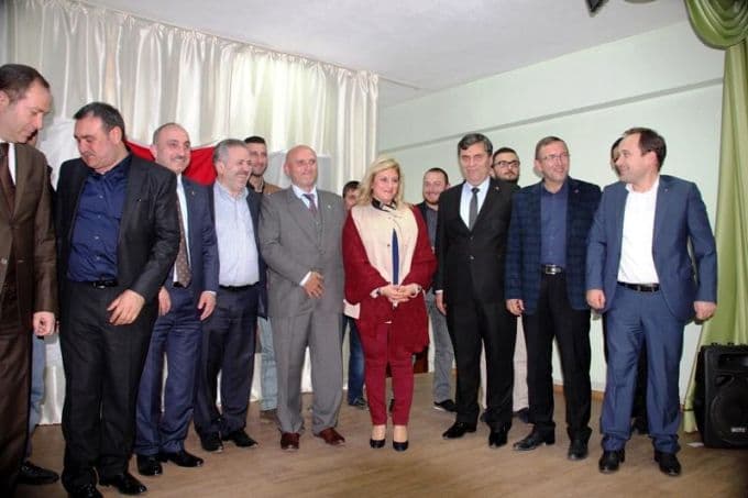 MHP Eski İlçe Başkanı, AK Parti'ye katıldı