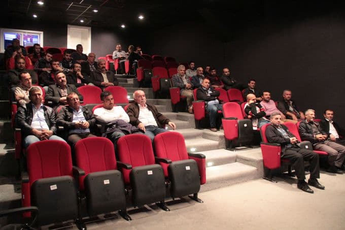 Halk otobüsü şoförlerine eğitim verildi