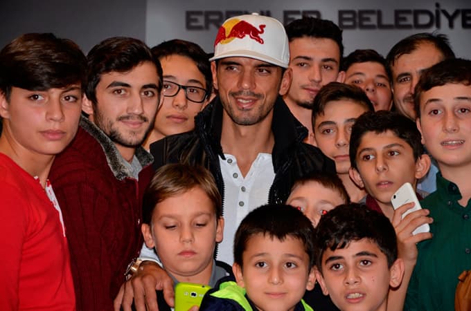 Sofuoğlu: "Yerli otomobil çıkarsa bizim de katkımız olur"