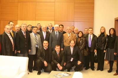 Başkan Duran, Konuklarını Kapıda Karşıladı