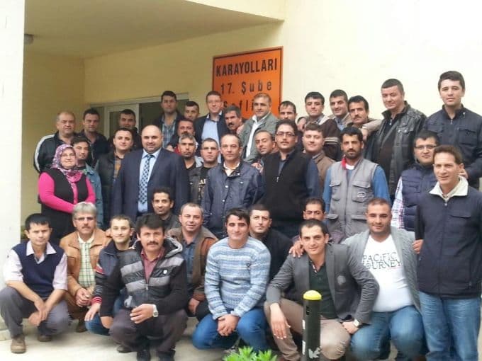 Karayolları işçilerinin kadro sevinci