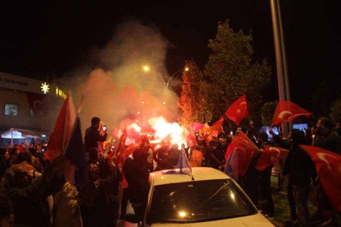 AK Parti'de zafer coşkusu