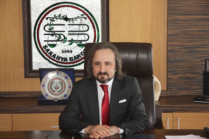 Kazan: İşlemeyen hukukun demokrasisi olmaz