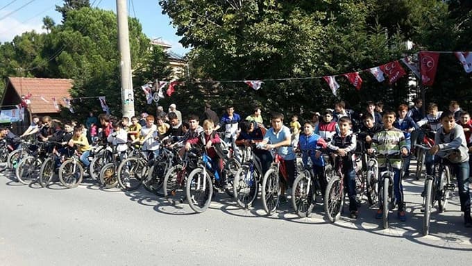 Geyve'de bisiklet şenliği düzenlendi 