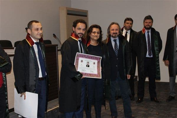 Genç avukatlar yemin ederek göreve başladı