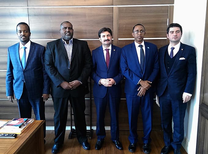 Üstün, Somali Enerji ve Tabi Kaynaklar Bakanı ile buluştu