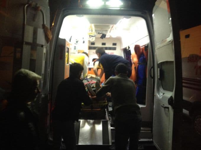Otomobil minibüsle çarpıştı: 6 yaralı!