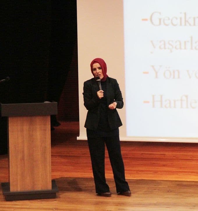 Ailelere öğrenme bozukluğu eğitimi verildi