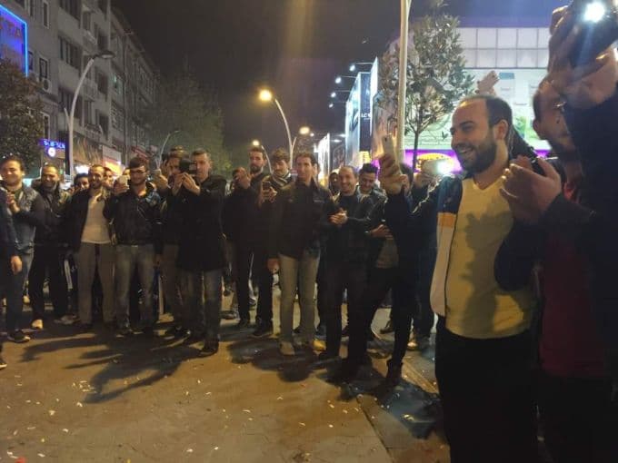 Çark Caddesi'nde sürpriz evlilik teklifi