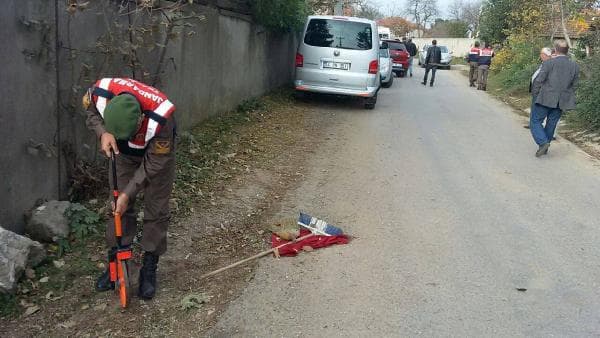 20 aylık bebek minibüsün altında kaldı