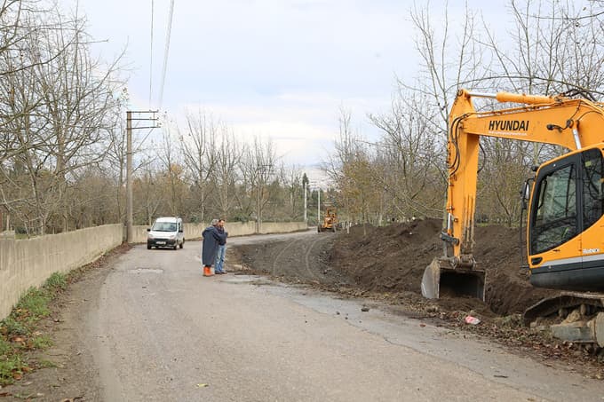 Sapanca Belediyesi Kurtuluş Caddesi'ni yeniliyor