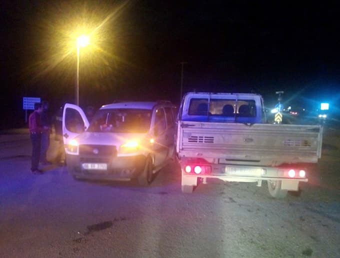 D-100 karayolunda trafik kazası:1 yaralı
