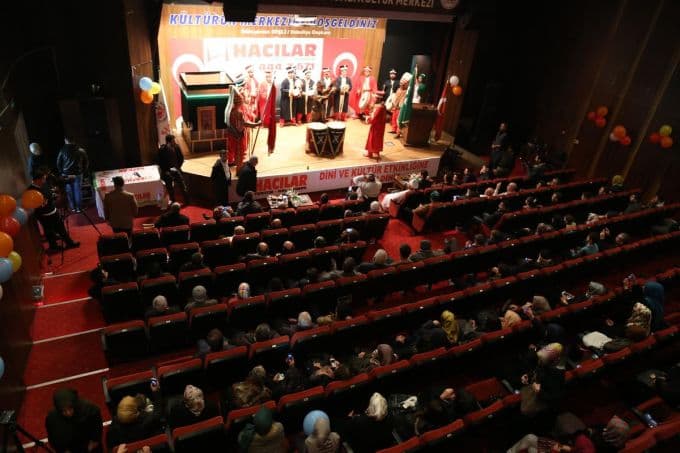 Ünlü oyuncu Hakkı Ürün, Sakarya'daki etkinliğe katıldı