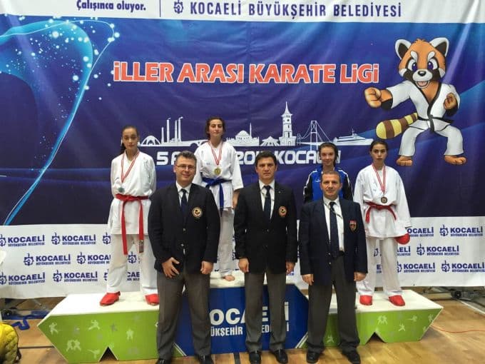 Sakaryalı karatecilerden büyük başarı