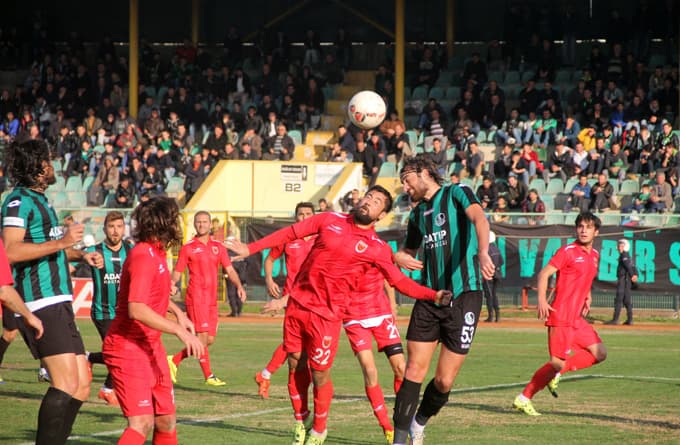 Sakaryaspor - Gaziosmanpaşaspor maçı sona erdi