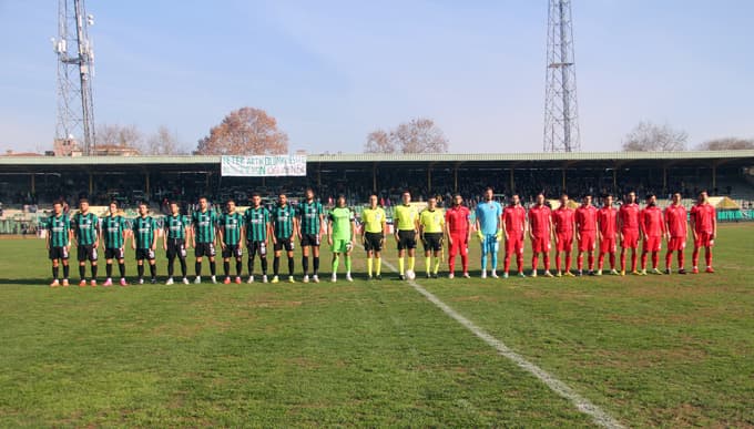 Sakaryaspor - Gaziosmanpaşaspor maçı sona erdi