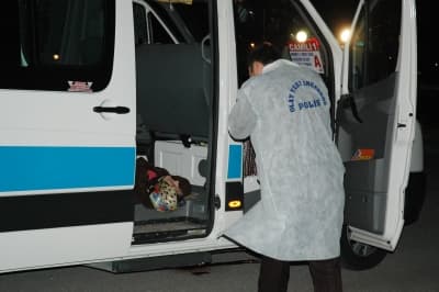 Minibüste Namus Cinayeti: 2 Ölü