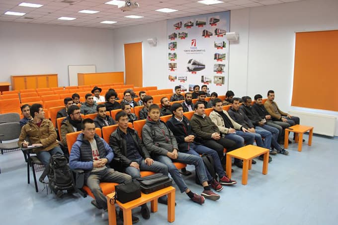Yedirenk Öğrenci Derneği TÜVASAŞ'a teknik gezi düzenledi