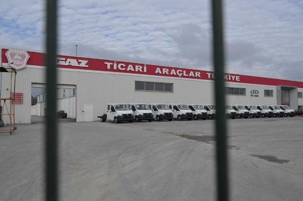 Sakarya'daki Rus ticari araç fabrikası üretime ara verdi