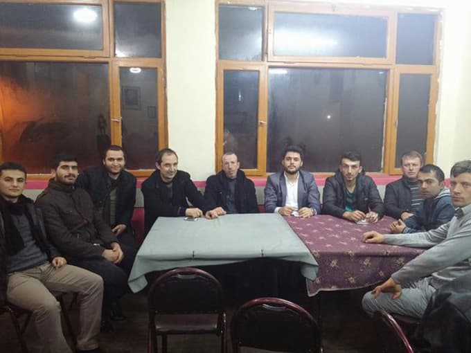 AK Gençlik Adapazarı mahallelerini geziyor! 