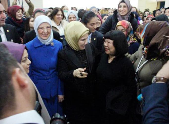 Emine Erdoğan Sakarya ziyaretinde...