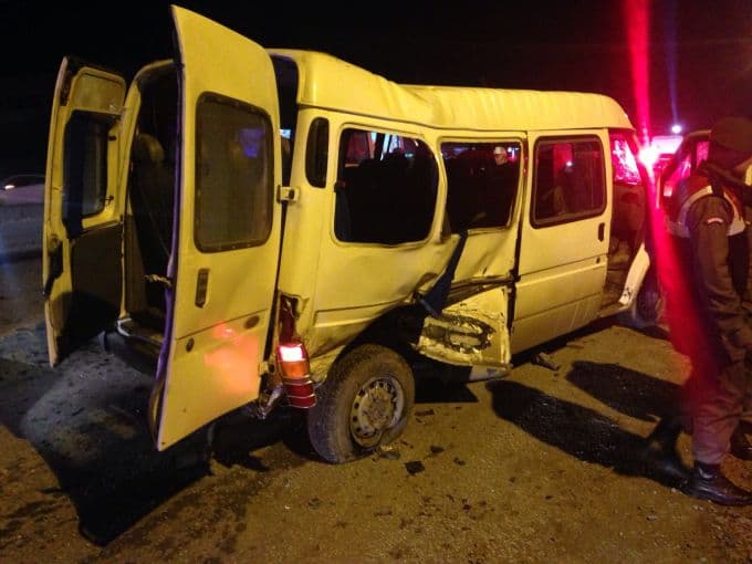 Yollar kan gölüne döndü