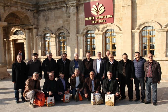 Sakaryalı eğitimcilerden Mardin çıkarması
