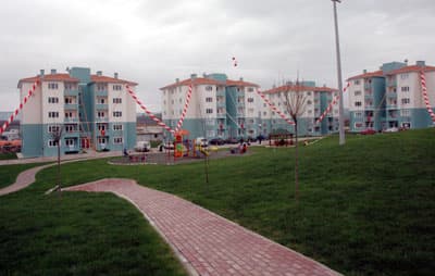 İdeal Kent'i Gezen Bakan Yazıcı, Evleri Çok Beğendi