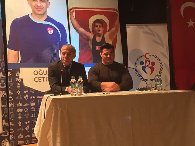 "Güreşçi olmak için ağladığımı biliyorum"