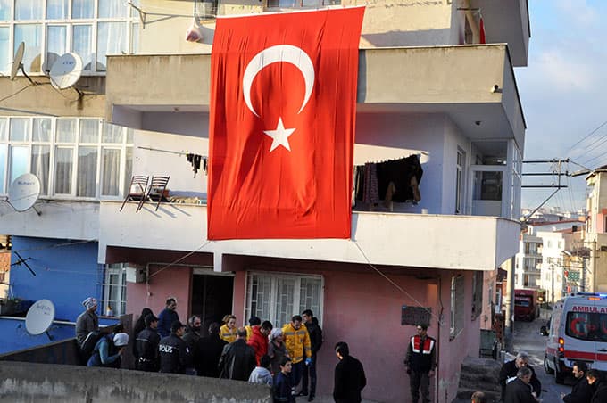 Şehit ateşi komşuya düştü