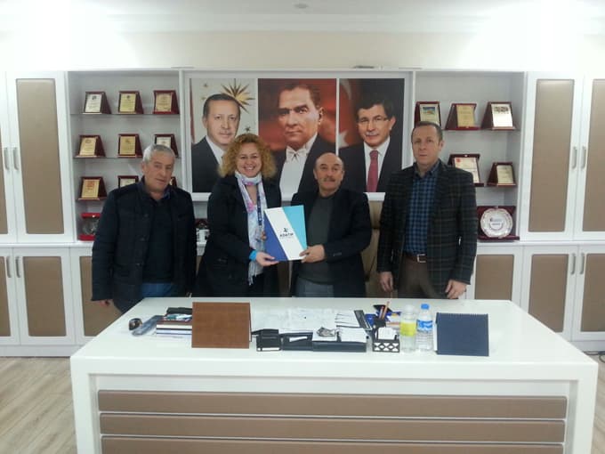 Adatıp ve Taraklı Belediyesi arasında imzalar atıldı 