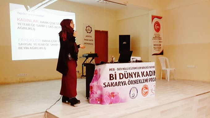  MEB-DER Bi Dünya Kadın Projesi Arifiye eğitimleri bitti