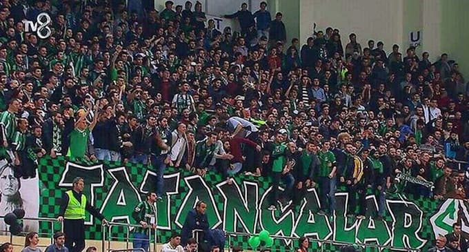 4 Büyük Veteranlarla Sakaryaspor Efsaneleri karşılaştı