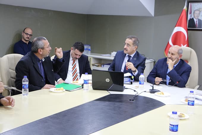 Hendek'te Kentsel Dönüşüm toplantısında sert tartışmalar
