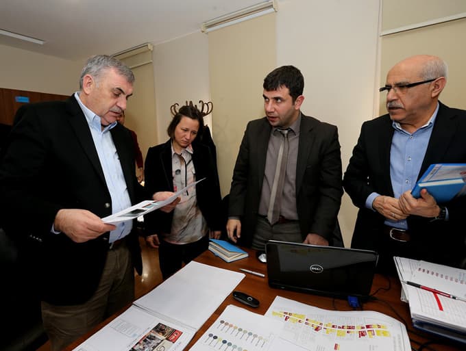 Toçoğlu Uzun Çarşı İhalesini alan firma ile görüştü