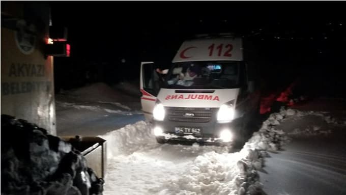 Kulağından rahatsızlanan işçi için seferber oldular