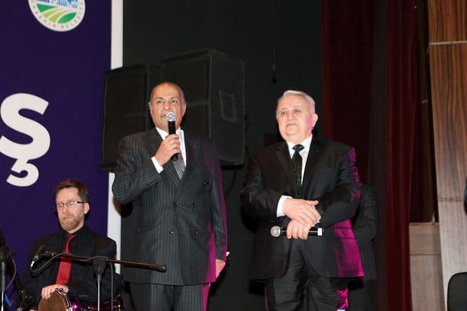 Orhangazi Kültür Merkezi'nde unutulmaz gece