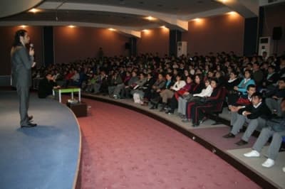 Emniyet Müdürlüğü'nden Öğrencilere Uyuşturucu Semineri