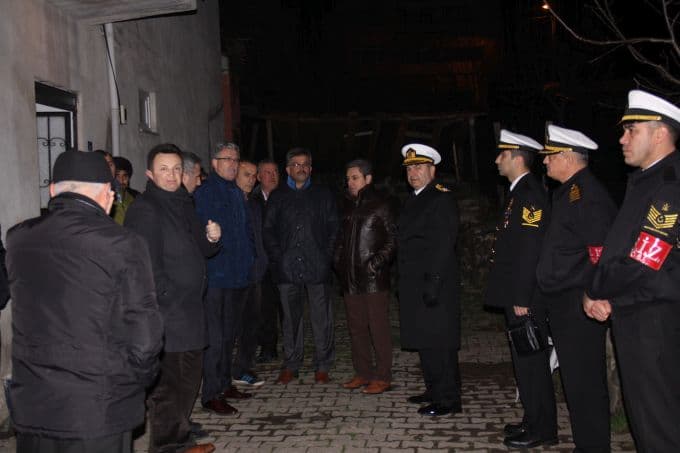 Komşuya şehit ateşi düştü