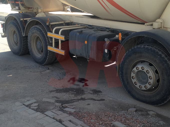 Beton mikseri bisikletliyi ezdi