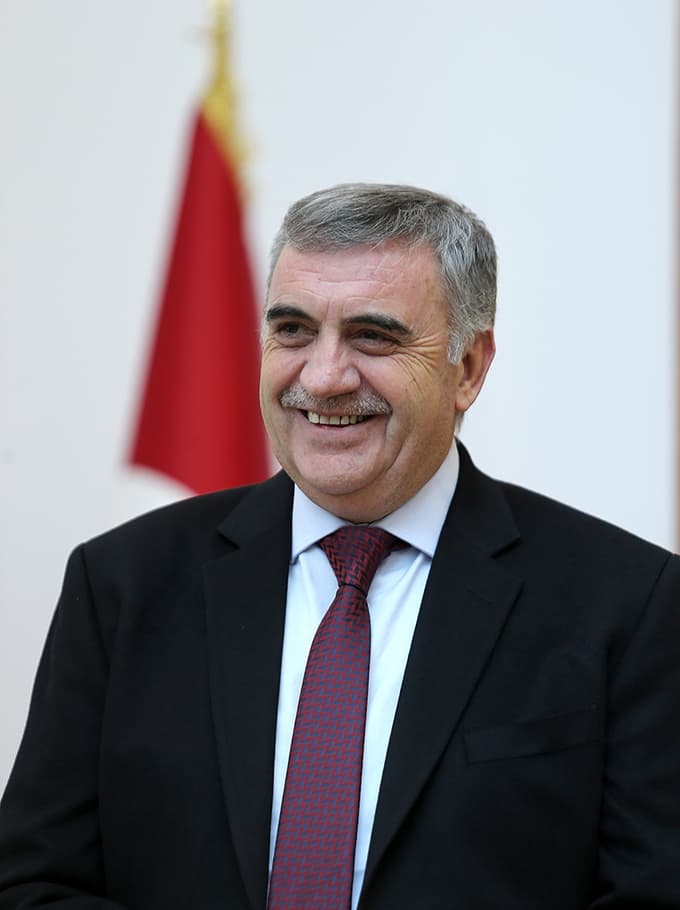 Yeni Hal İhaleye Çıkıyor
