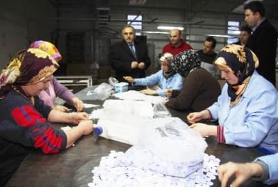 Hendek'te Krize Rağmen 100 Kişi İş İmkanı Buldu