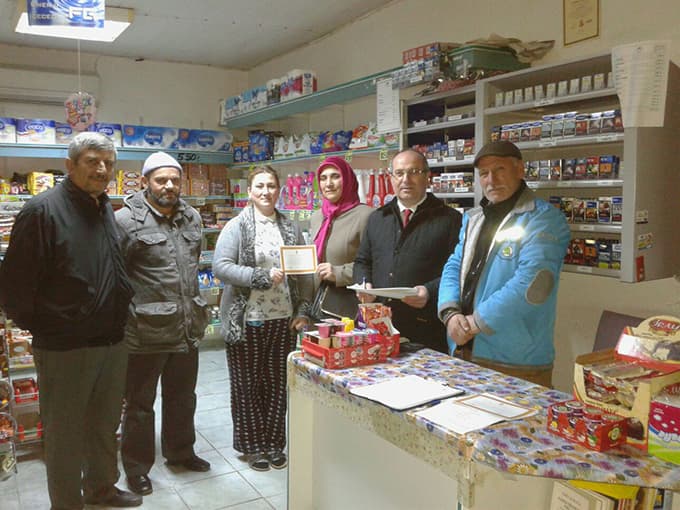 Ak Parti Adapazarı üye kayıtlarını güncellemeye devam ediyor